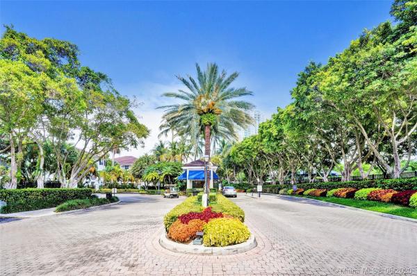 Village By The Bay, 3115 NE 184th St #4205, Aventura, Florida 33160, image 2