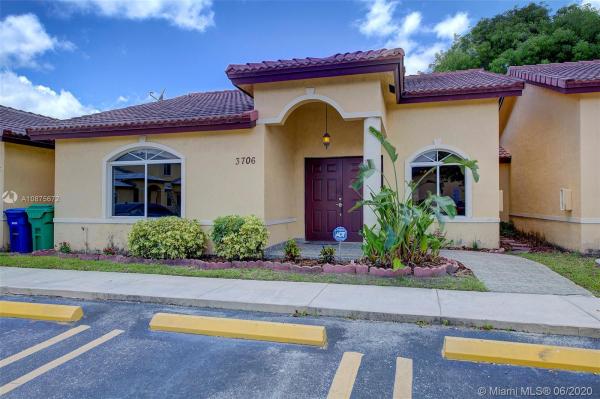 Ibis Villas At Miami Gardens, 8615 NW 189th Ln #3706, Hialeah, Florida 33015, image 2