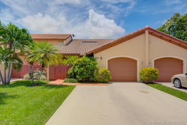 Kings Court West, 11386 SW 86th Ln 0, Kendall, Florida 33173, image 2