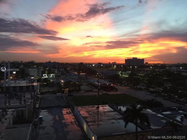 Burleigh House, 7135 Collins Ave #823, Miami Beach, Florida 33141, image 2