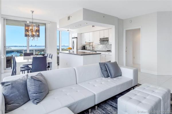 Green Diamond, 4775 Collins Ave #1805, Miami Beach, Florida 33140, image 2