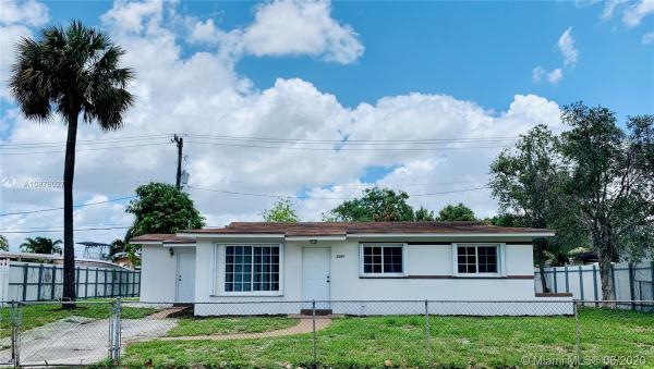 Red Road Manor At Carol City, 5391 NW 167th St, Miami Gardens, Florida 33055, image 2