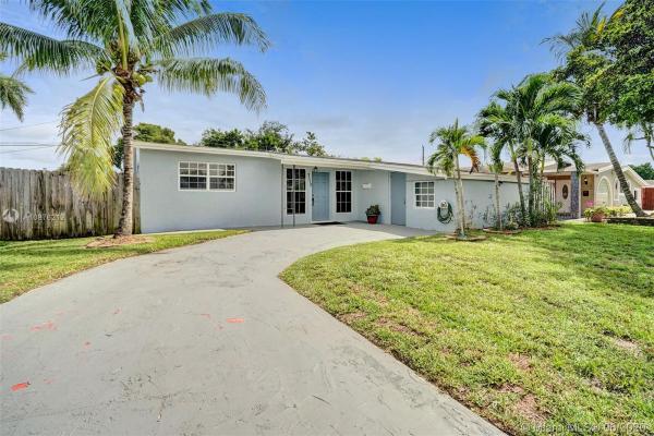 Heritage Homes, 7110 Wilson St, Hollywood, Florida 33024, image 2