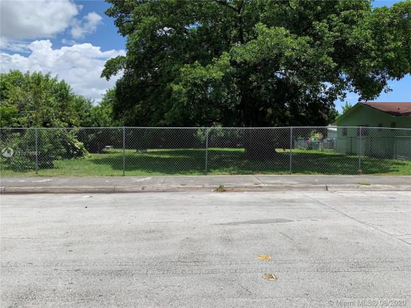 Sunny Slope Park, 2241 NW 50th St, Brownsville, Florida 33142, image 2