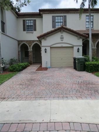 Chateau At The Vineyards, 420 SE 37th Ter, Homestead, Florida 33033, image 2