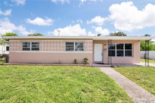 Norwood, 1230 NW 192nd Ter, Miami Gardens, Florida 33169, image 2