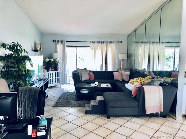 Country Lake Manors, 6500 NW 199th Ter, Country Club, Florida 33015, image 2