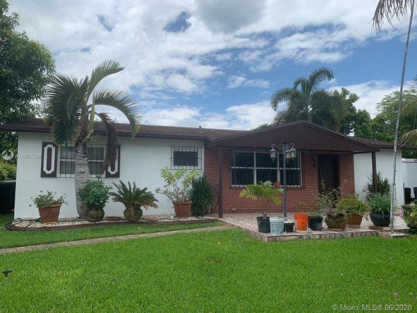 Pinewood Manor, 27834 SW 131st Ave, Three Lakes, Florida 33032, image 2