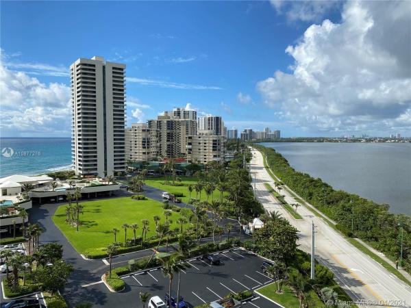 Water Glades, 5550 N Ocean Dr #10D, Riviera Beach, Florida 33404, image 2