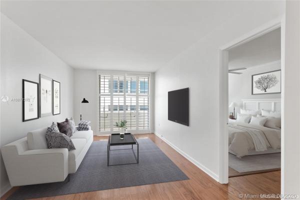 Oceanside Plaza, 5555 Collins Ave #7P, Miami Beach, Florida 33140, image 2