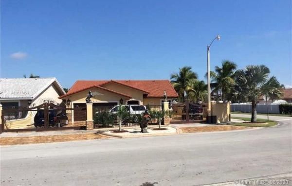 Americas At Miller, 4931 SW 142nd Pl, Kendale Lakes, Florida 33175, image 2