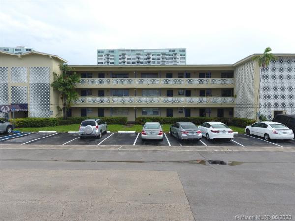 Sans Souci, 11960 NE 19th Dr #10, North Miami, Florida 33181, image 2