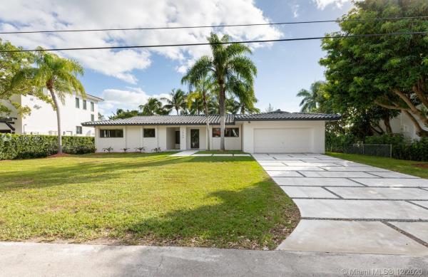 Gables By The Sea, 1340 Coruna Ave, Coral Gables, Florida 33156, image 2