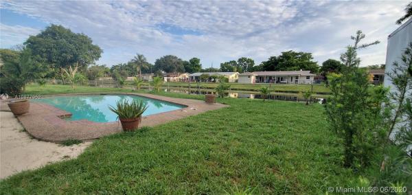 Mirror Lake Estates, 7451 NW 11th Pl, Plantation, Florida 33313, image 2