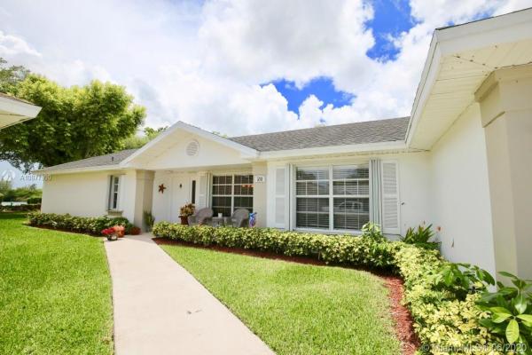 North Gate, 520 SE 22nd Ln, Homestead, Florida 33033, image 2