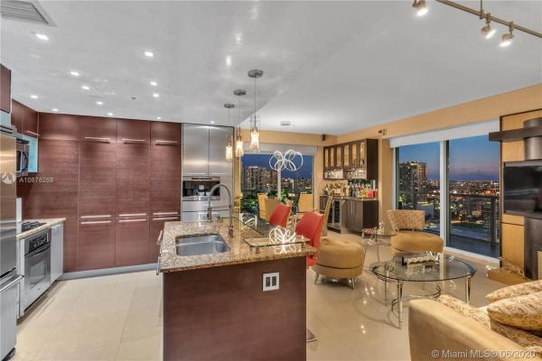 Quantum On The Bay, 1900 N Bayshore Dr #2911, Miami, Florida 33132, image 2