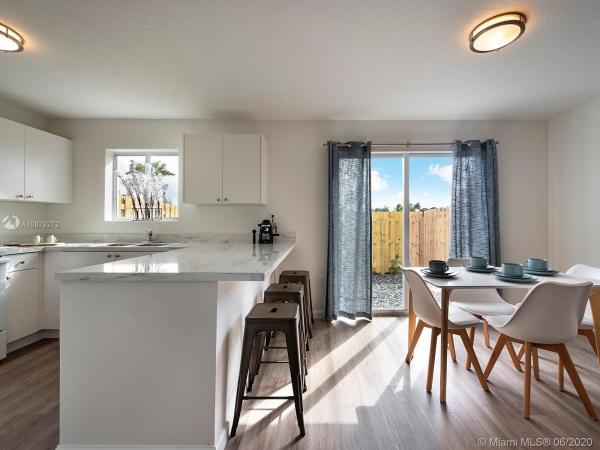 Southern Pointe Villas, 251 SW 6th Ln, Florida City, Florida 33034, image 2