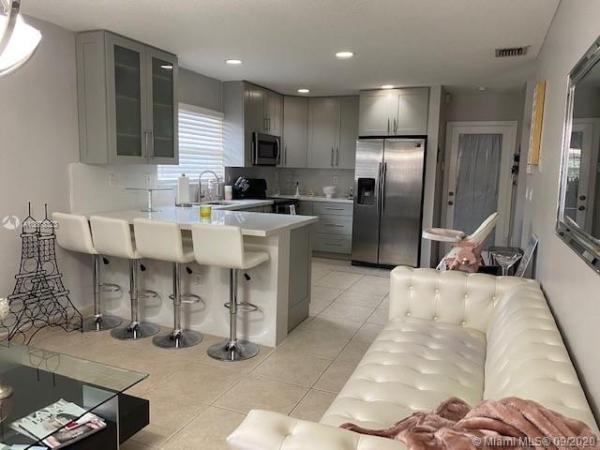 Kessler Grove, 15404 SW 172nd Ter, Richmond West, Florida 33187, image 2