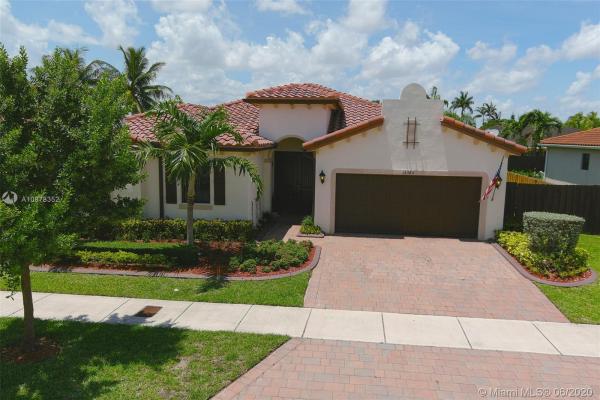 Venetian Parc, 15385 SW 173rd St, Richmond West, Florida 33187, image 2