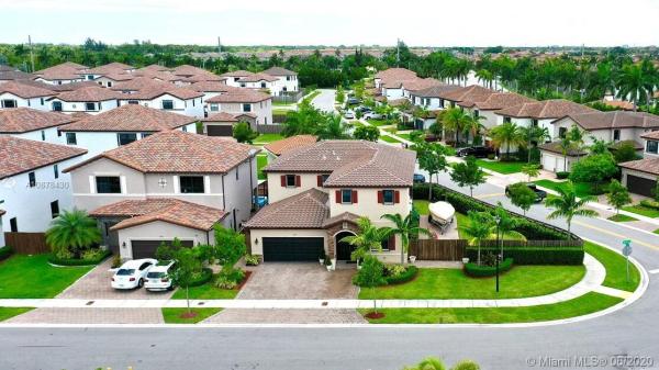 Artesa At Coco Palm Estates, 11711 SW 251st St, Princeton, Florida 33032, image 2