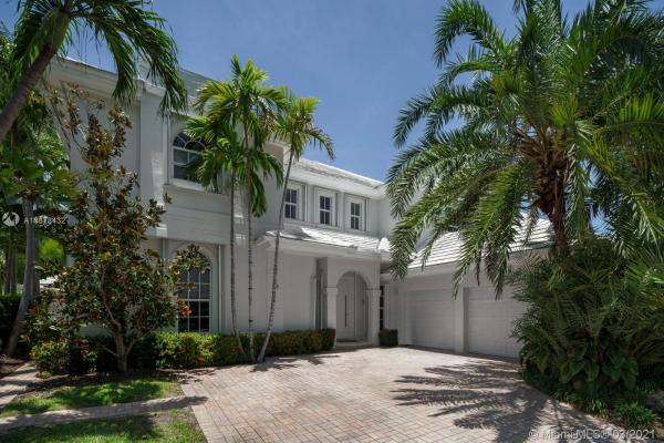Grand Bay Estates, 13 Grand Bay Estates Cir, Key Biscayne, Florida 33149, image 2