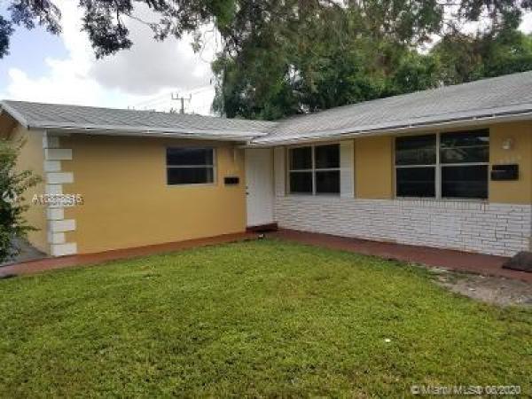 Sunshine Villas, 5320 NW 15th Ct, Lauderhill, Florida 33313, image 2