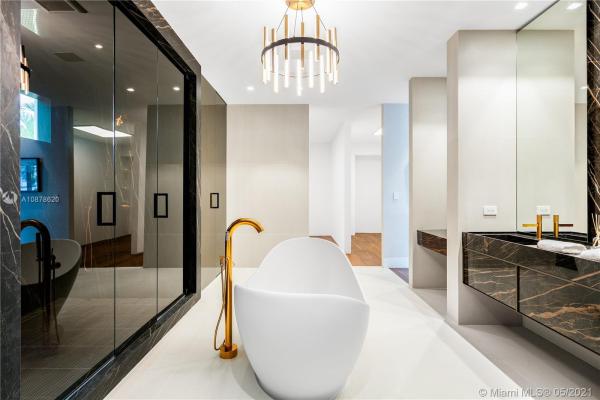 Bay Harbor Islands Residential, 9814 W Broadview Dr, Bay Harbor Islands, Florida 33154, image 2