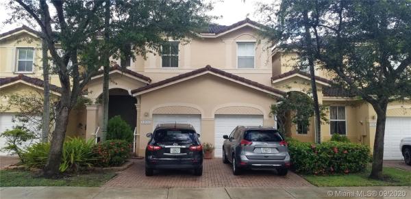 Kendall Breeze, 12130 SW 122nd Path #12130, Three Lakes, Florida 33186, image 2