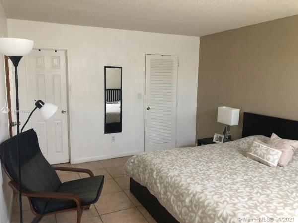 Doral Gardens, 4360 NW 79th Ave #1E, Doral, Florida 33166, image 2
