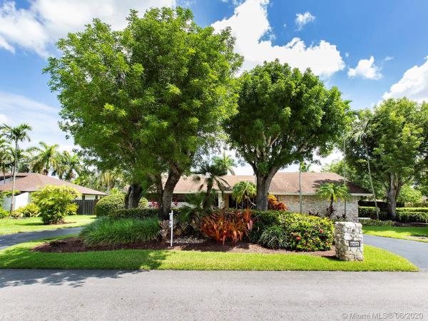 Mango Lane Estates, 10425 SW 128th Ter, Kendall, Florida 33176, image 2