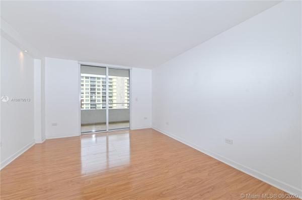 Oceanside Plaza, 5555 Collins Ave #10Z, Miami Beach, Florida 33140, image 1
