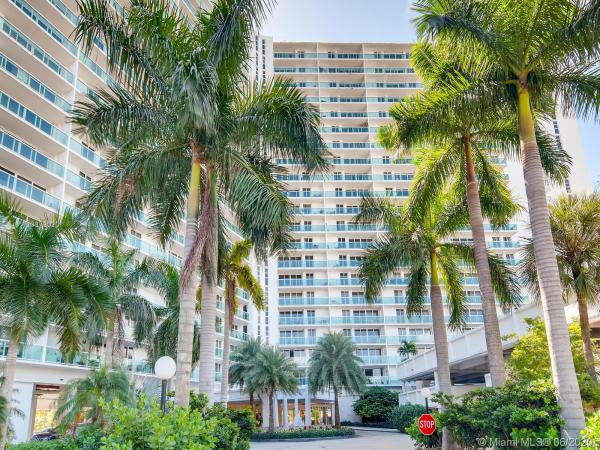 Arlen House East, 100 Bayview Dr #401, Sunny Isles Beach, Florida 33160, image 2