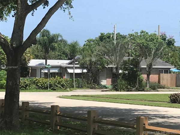 Homewood, 308 Summa St, West Palm Beach, Florida 33405, image 2