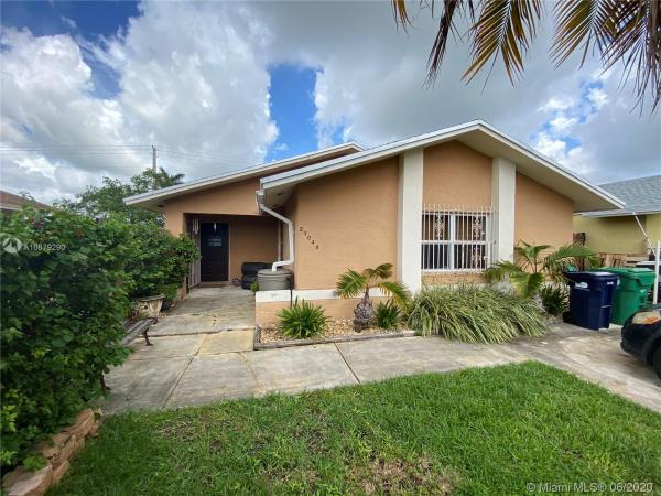 Strawberry Field, 21040 SW 121st Ave, South Miami Heights, Florida 33177, image 2