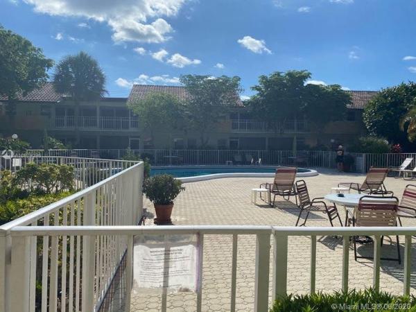 Monaco Gardens, 860 SE 6th Ave #101, Deerfield Beach, Florida 33441, image 1