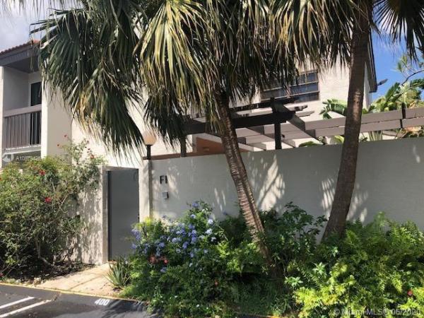 Oasis, 4726 SW 67th Ave #F-1, Glenvar Heights, Florida 33155, image 2