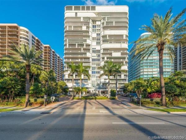 Bal Harbour 101, 10155 Collins Ave #1704, Bal Harbour, Florida 33154, image 2