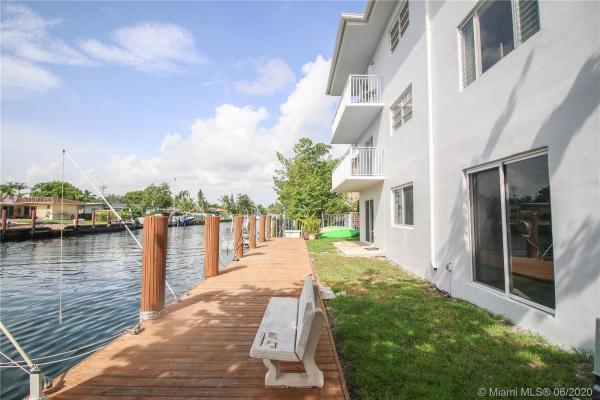 Keystone Gardens, 2430 NE 135th St #108, North Miami, Florida 33181, image 2
