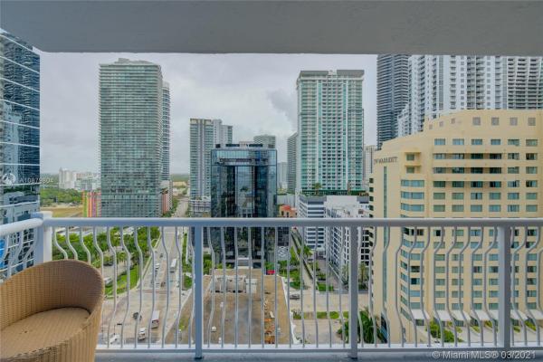 The Club At Brickell Bay, 1200 Brickell Bay Dr #2224, Miami, Florida 33131, image 2