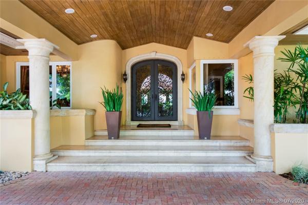 Cocoplum, 7805 Los Pinos Cir, Coral Gables, Florida 33143, image 2