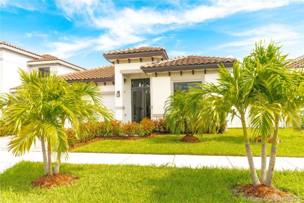 14560 SW 32nd St, Unincorporated Dade County, Florida 33175, image 2