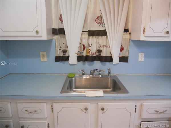 19080 NE 3rd Ct #320, Miami, Florida 33179, image 1