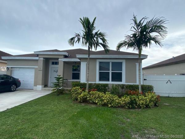 18922 SW 318th Ter, Unincorporated Dade County, Florida 33030, image 2