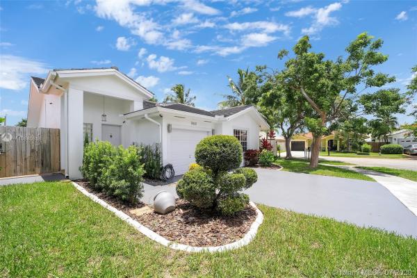 Southwind Point, 14611 SW 171st Ter, Richmond West, Florida 33177, image 2