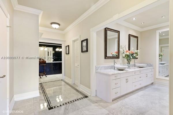 Gables By The Sea, 13061 Lerida St, Coral Gables, Florida 33156, image 3