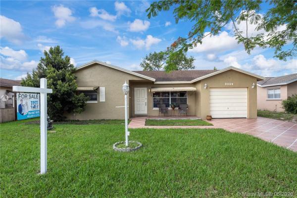 Sandalfoot Cove, 8884 SW 6th St, Boca Raton, Florida 33433, image 2