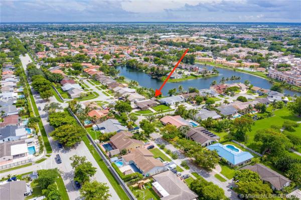 Kendale Lakes West, 14750 SW 77th St, Kendall West, Florida 33193, image 2