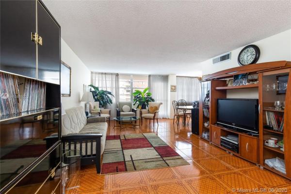 Winston Towers 100, 250 174th St #1114, Sunny Isles Beach, Florida 33160, image 2