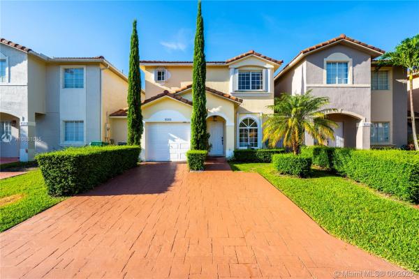 Monaco Estates At Kendall, 16264 SW 97th St, The Hammocks, Florida 33196, image 2