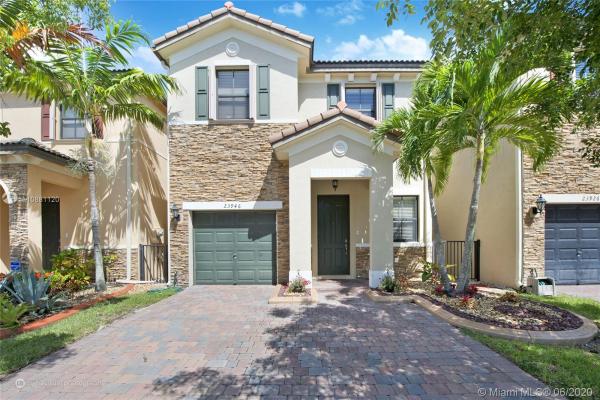 Silver Palms East, 23946 SW 113th Psge #23946, Princeton, Florida 33032, image 2